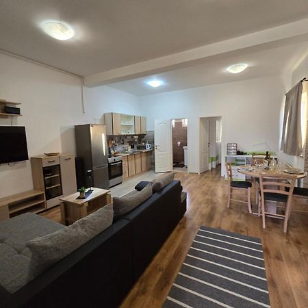 Apartments Roko Pridraga Eksteriør billede